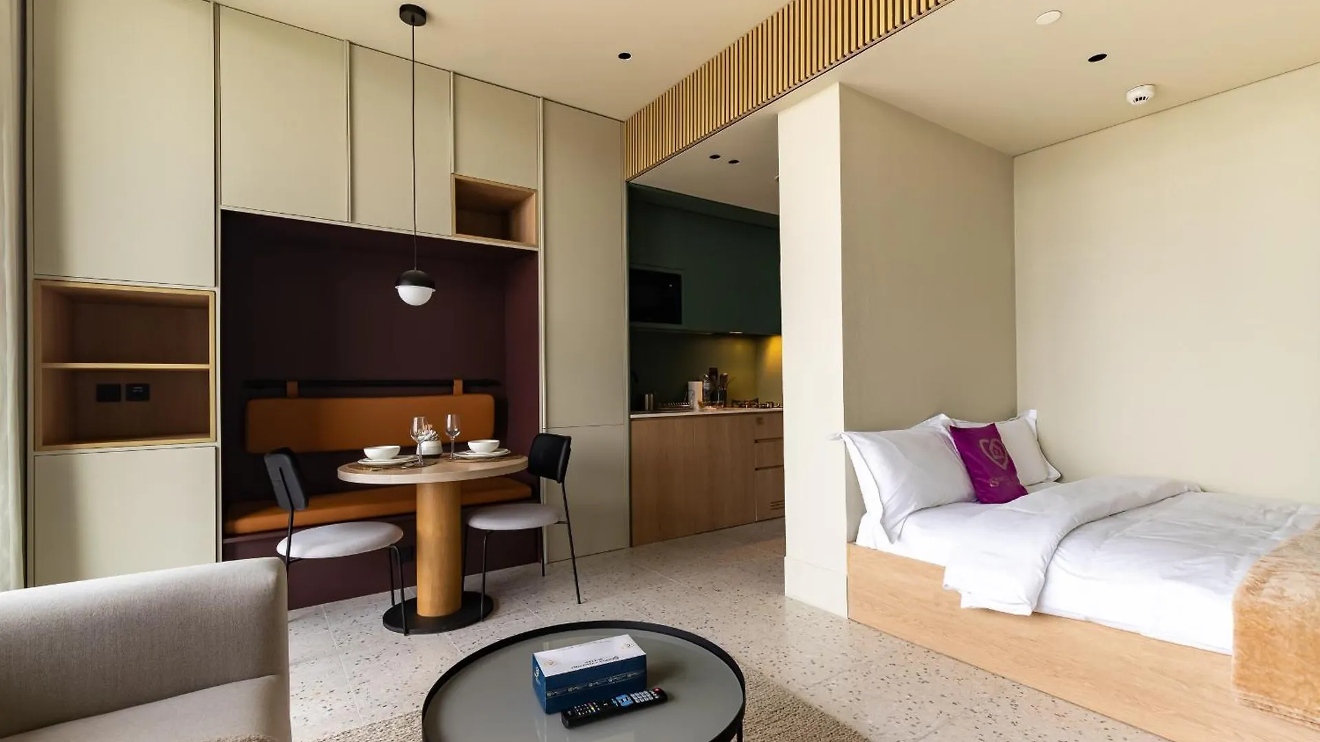 Simply Comfort At Upside Living Burj View 10 Min To Dt Dubai Apartment